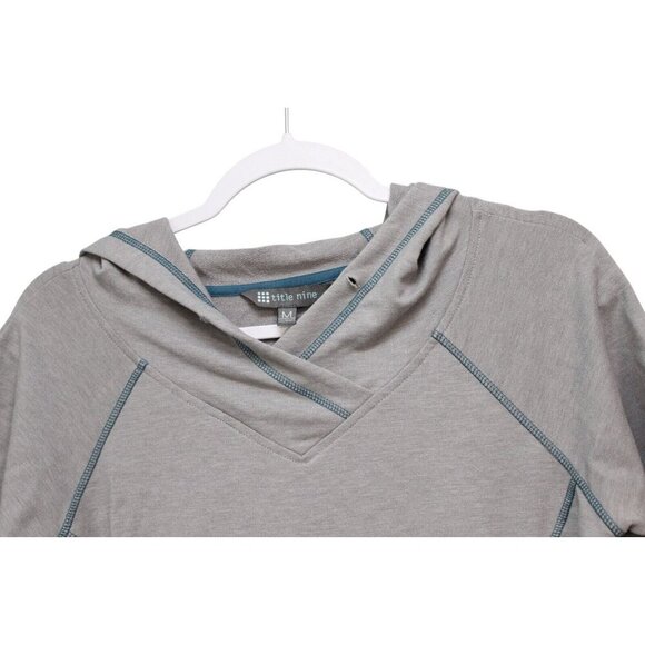Title Nine Dress Size Medium Hooded Pullover Outdoor Nature Camping Athleisure - Picture 8 of 14
